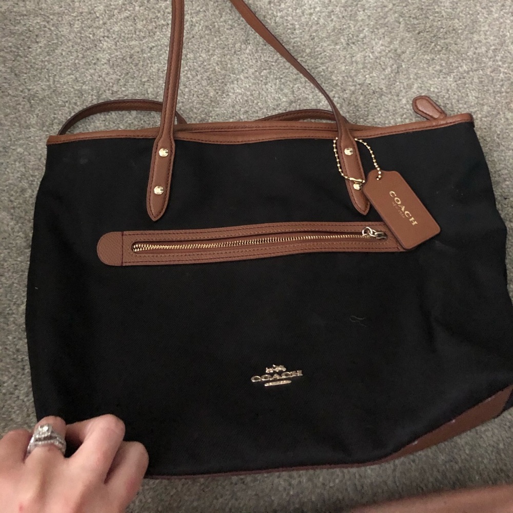 Coach shoulder bag